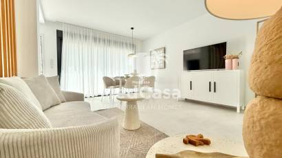 Neubau - Penthousewohnung -
Cox