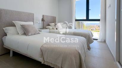 Obra nueva - Villa -
Polop de La Marina