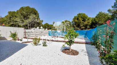 Obra nueva - Villa -
Finestrat