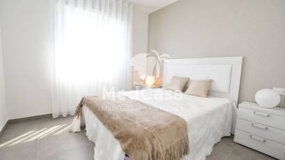 Obra nueva - Apartamento planta baja -
San Miguel de Salinas