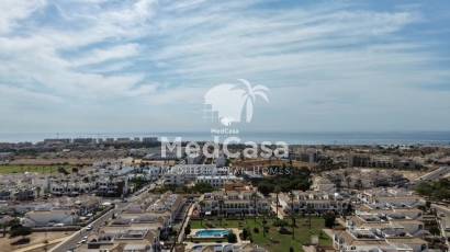 Segunda mano - Apartamento -
Orihuela Costa - Punta Prima