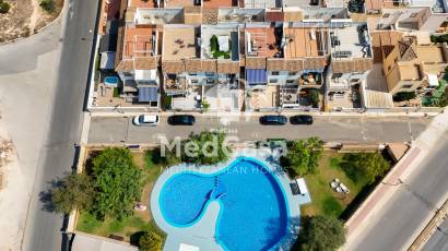 Resale - Apartment -
Orihuela Costa - Los Almendros-La Florida