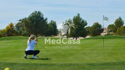 Neubau - Villa -
Golf Altaona