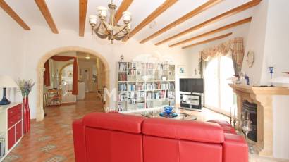 Resale - Villa -
Moraira - Cometa