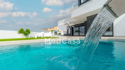 Obra nueva - Villa -
Benijofar