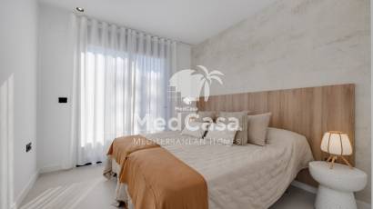 Obra nueva - Villa -
Torrevieja