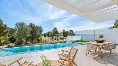 Obra nueva - Villa -
Polop de La Marina