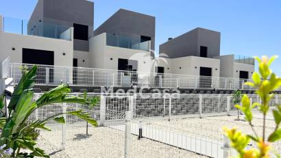 Neubau - Reihenhaus -
Golf Altaona