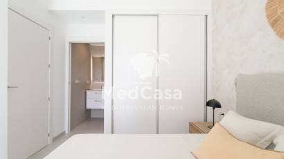 Obra nueva - Ático -
Torrevieja