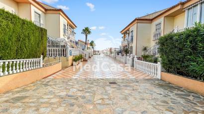 Segunda mano - Apartamento -
Orihuela Costa - Los Altos *