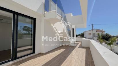 Obra nueva - Villa -
Benissa