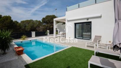 Obra nueva - Villa -
Pinar de Campoverde
