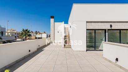 Obra nueva - Villa -
Orihuela Costa