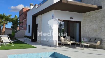 Neubau - Doppelhaushälfte -
Golf Vistabella