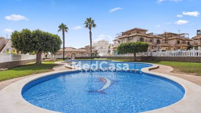 Resale - Townhouse -
Orihuela Costa - La Regia