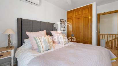 Resale - Townhouse -
Orihuela Costa - Campoamor