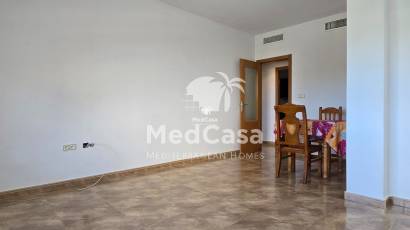 Resale - Ground floor apartment -
Formentera del Segura