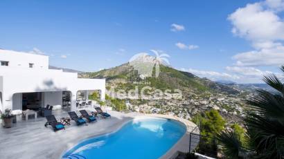 Resale - Villa -
Calpe - Maryvilla