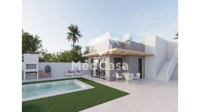 Obra nueva - Villa -
Polop de La Marina