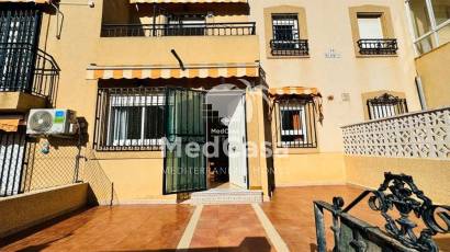 Wiederverkauf - Reihenhaus -
Torrevieja - Nueva Torrevieja - Aguas Nuevas